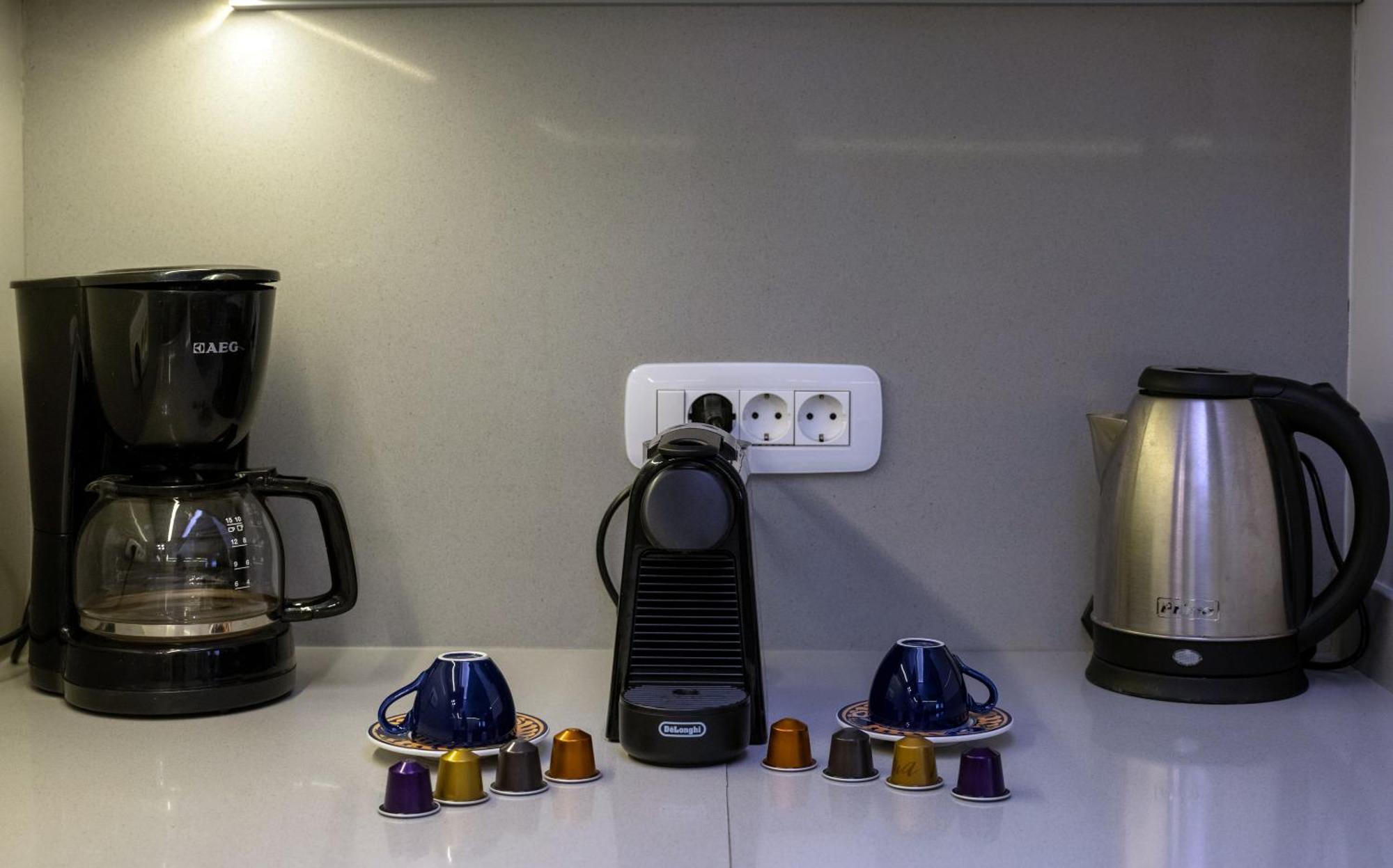 Yellow Sun Marine Apartment