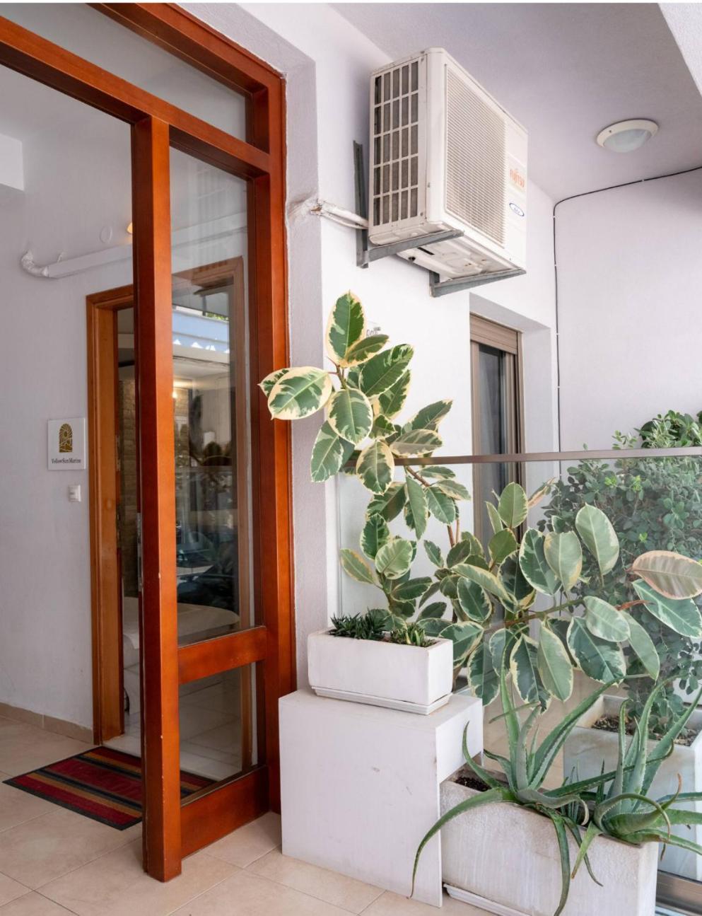 Apartment Yellow Sun Marine